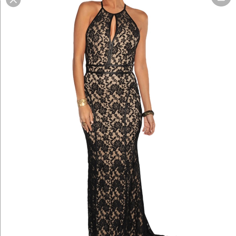 Halter black lace gown - Picture 6 of 8